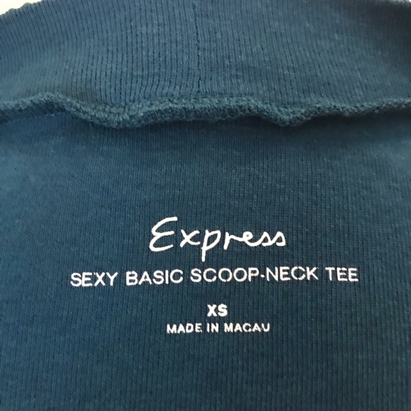 Nwot Express stretchy knit teal top with sequins - Picture 4 of 4